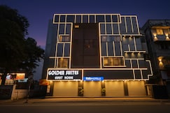FabExpress Golden Suites - Nr. Park Circus 7 point, Kolkata