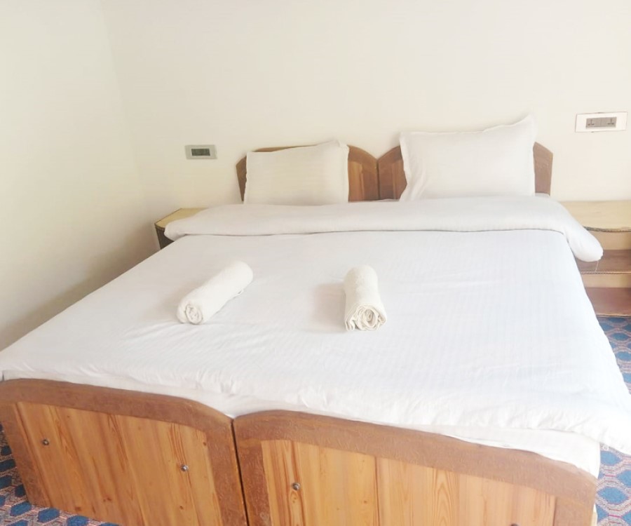 ShaCho Guest House - Tap to explore photos