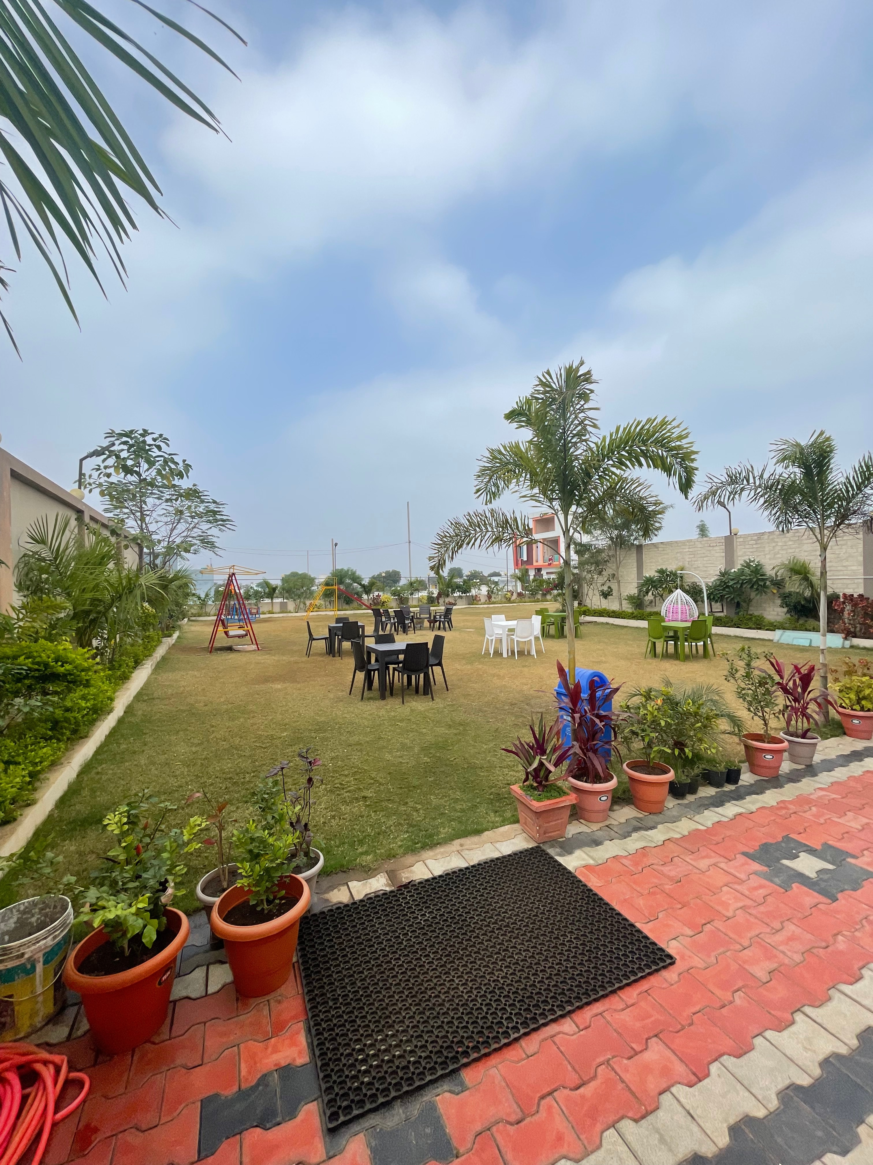 Hotel Shree Leela Palace Rajgarh - Tap to explore photos