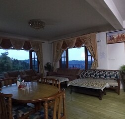 Living and dining Room