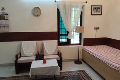 Veed Homestay Nalanchira, Thiruvananthapuram