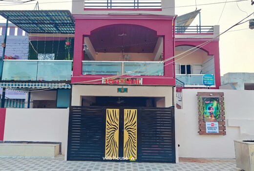 Shiva Deluxe room