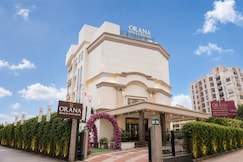 Orana Hotel & Convention (1-Minute Walk From Vaishali Metro), Ghaziabad