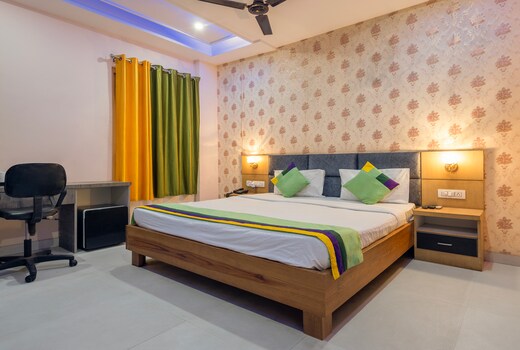 Treebo Shakuntalam, Near Lucknow Airport
