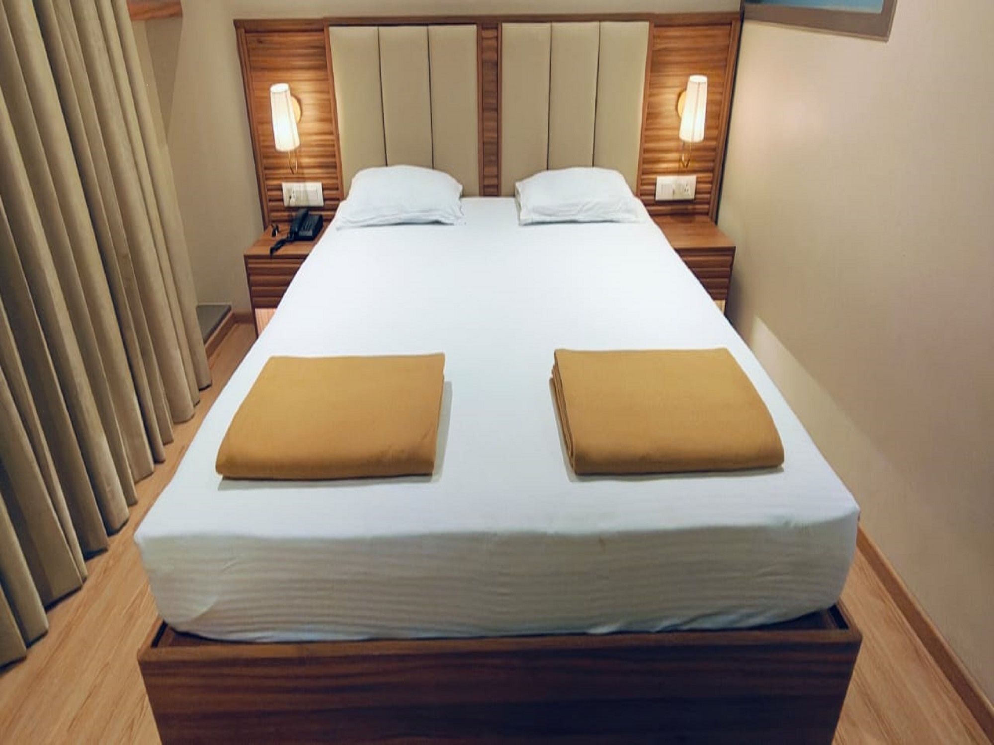 Hotel Krystal 5