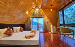 Rhapsody Rest
