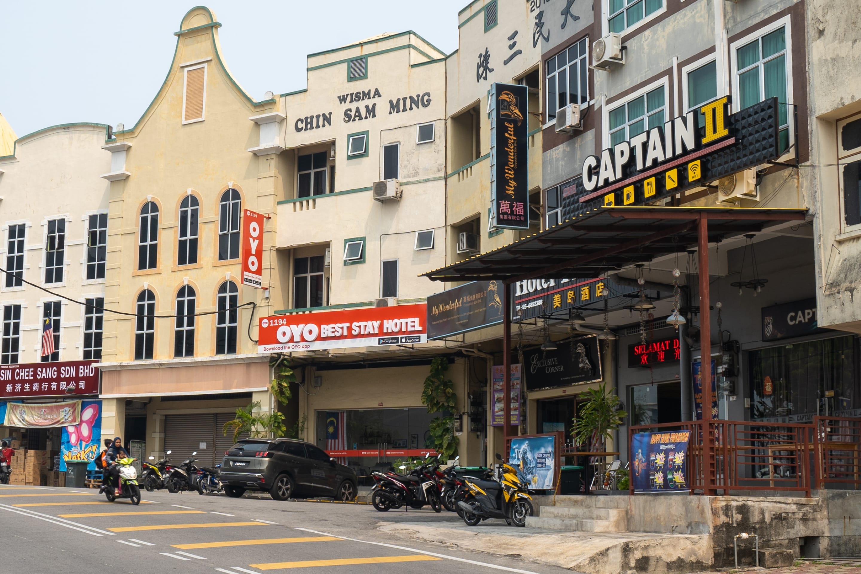 OYO 1194 Best Stay Hotel Pangkor - Tap to explore photos