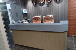 Hotel R Town, Vadodara