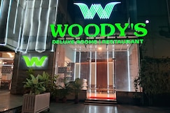 Woodys, Bangalore