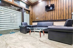 Hotel O by OYO CK Valley Hotel & Restaurant, Bareilly