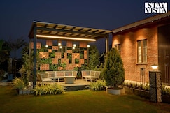 StayVista at Golden Ridge, Hatkalangda