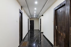 Hotel City Palace Near Railway Station, Kanpur