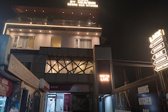 Hotel LUX By Heavenn, Dehradun