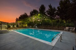 Holiday Inn Express & Suites ATLANTA SOUTHWEST-FAIRBURN, Douglas, Georgia