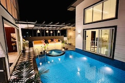 The White Villaa, Alibaug