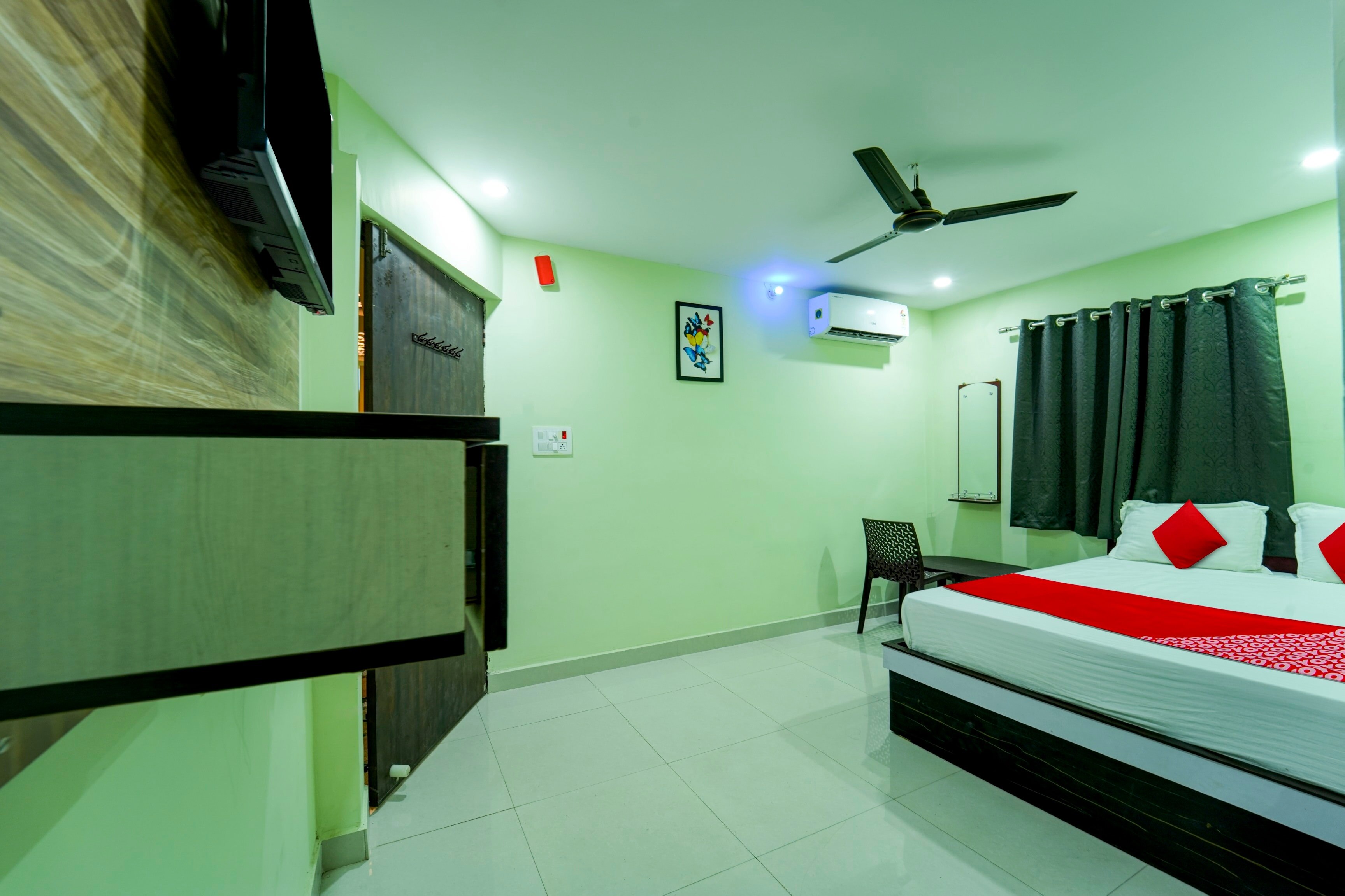 Super Hotel O Bhagmati Garden Guest House - Tap to explore photos