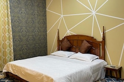 Aqua Paradise Elegant 5BHK Homestay, Srinagar