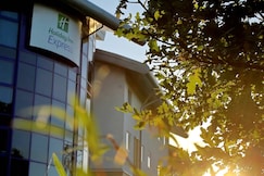 Holiday Inn Express Southampton M27 Jct7, Southampton