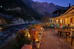 Tirthan Inn Guest House, Gushaini