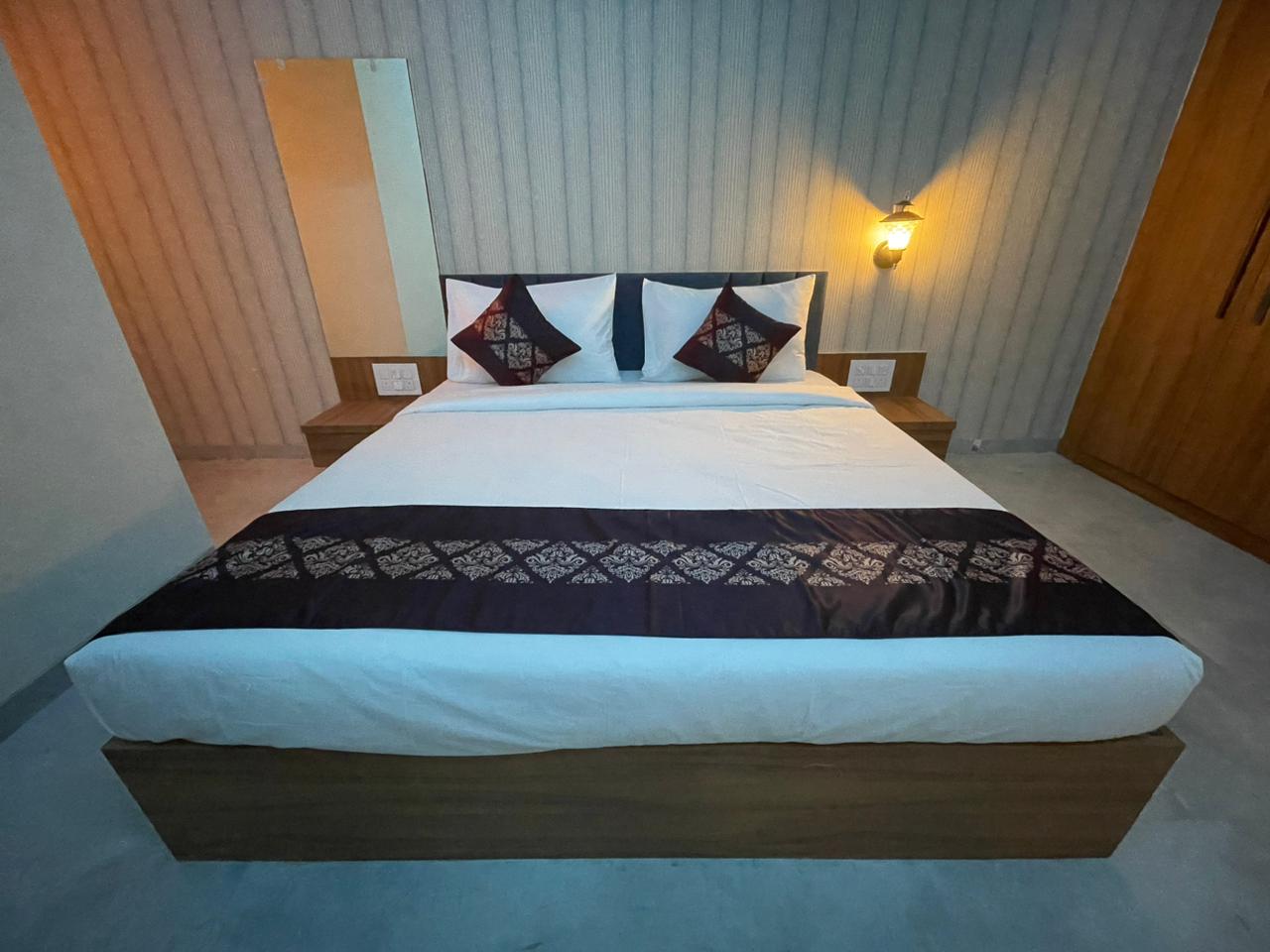 Hotel The Marion By Udupi Tadka 3