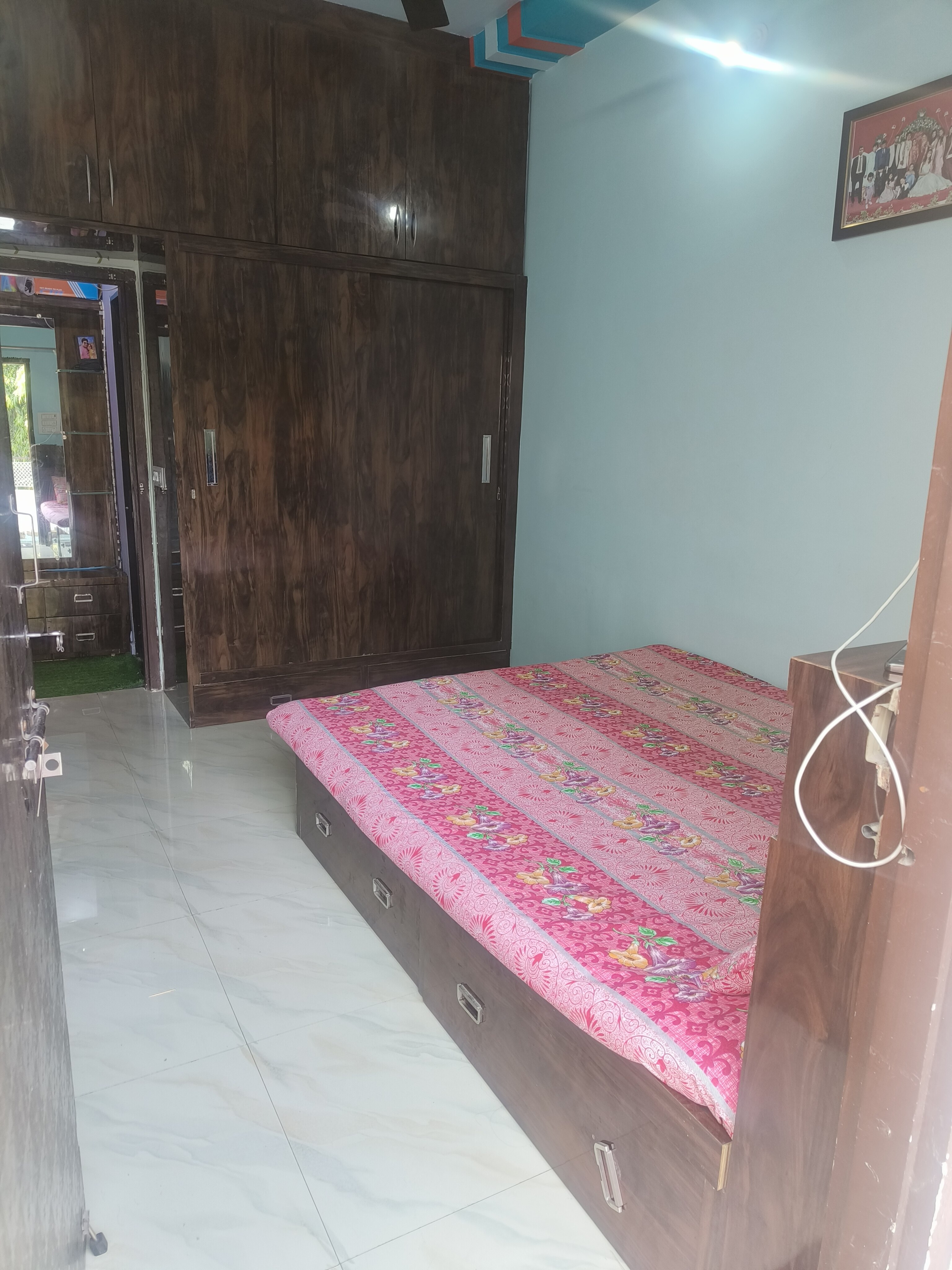 Navkar-HomeStay - Tap to explore photos