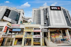 Super Hotel O Skyland, Ahmedabad