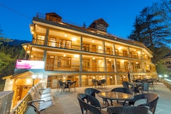 Holiday Home International, Manali
