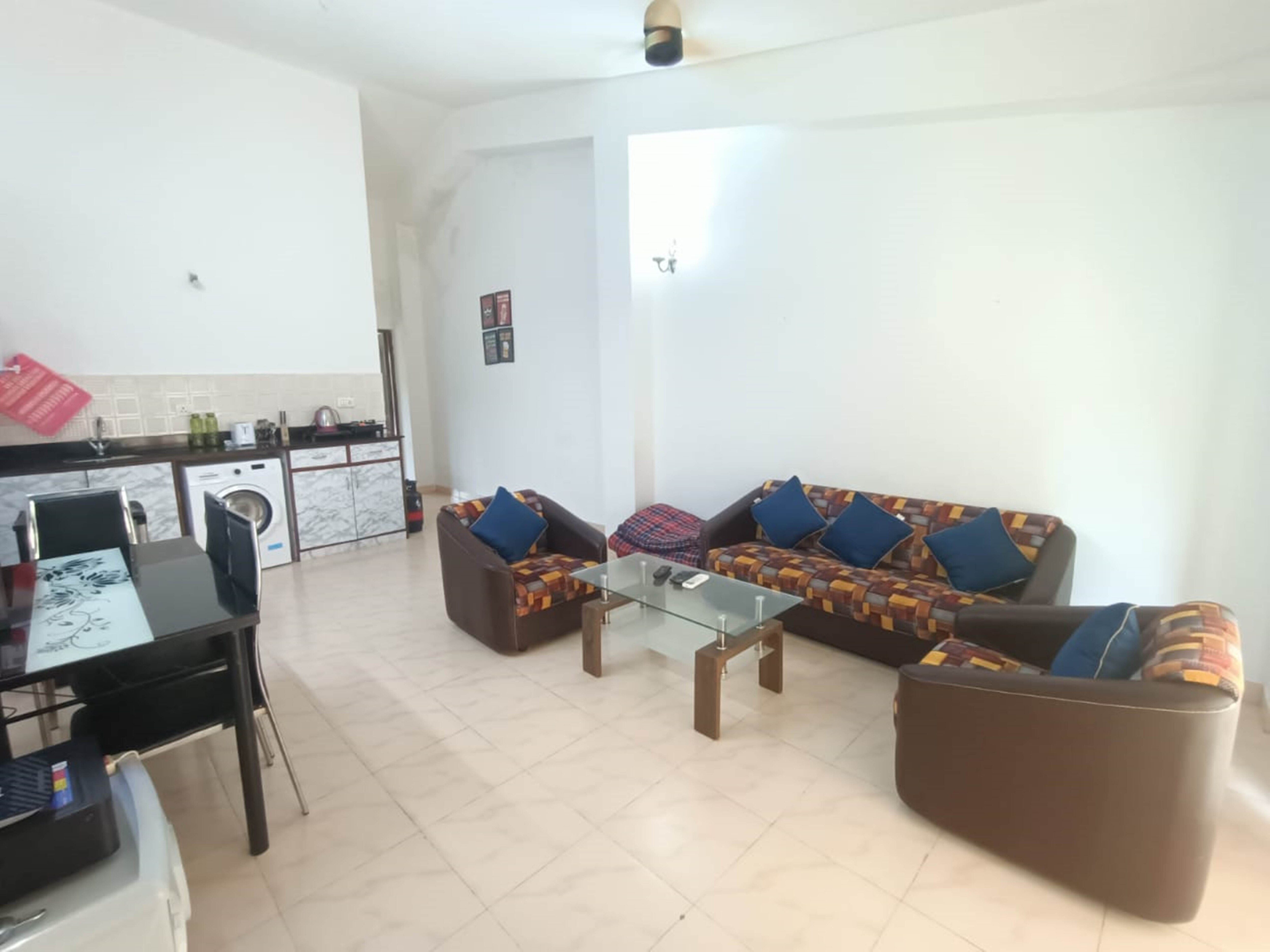1BHK 10 Pool View AC WiFi Backup Nr Candolim Beach - Tap to explore photos