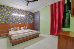 FabHotel Akki Residency 66, Noida