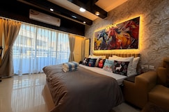 Kolkata Room Purifier Pool and Gym Airport CC2 905, Kolkata