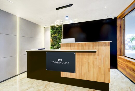 Super Townhouse Casa Grand Miyapur