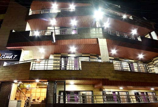 Hotel Cloud 7 Nainital Hotel Price Address Reviews