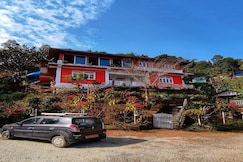 Rongo White House by StayApart, Gorubathan