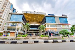 Via Solitaire, Surat