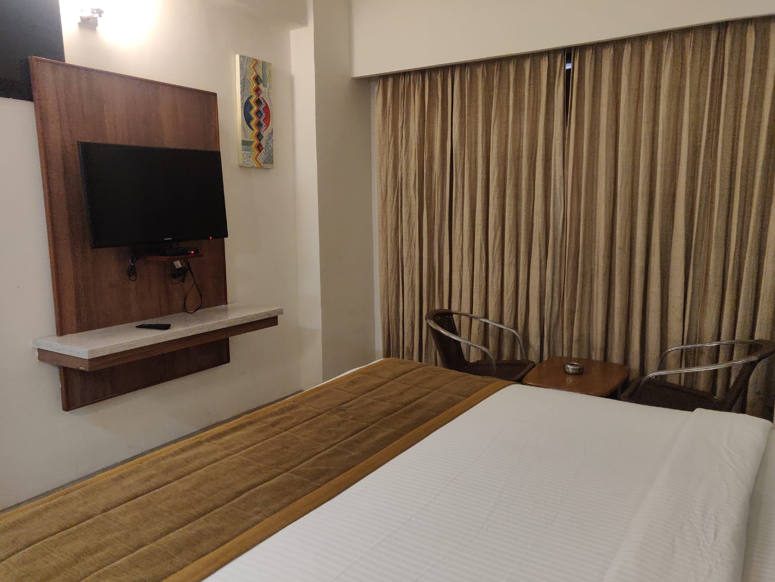 HOTEL SURULI PALLAZZIO - Tap to explore photos