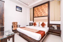 Oyo Rooms Delhi - Book Delhi Hotels with 80% OFF - MakeMyTrip