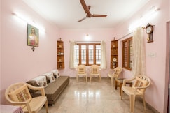 Beautiful 4BHK Homestay Near The Kings Meadows, Bangalore