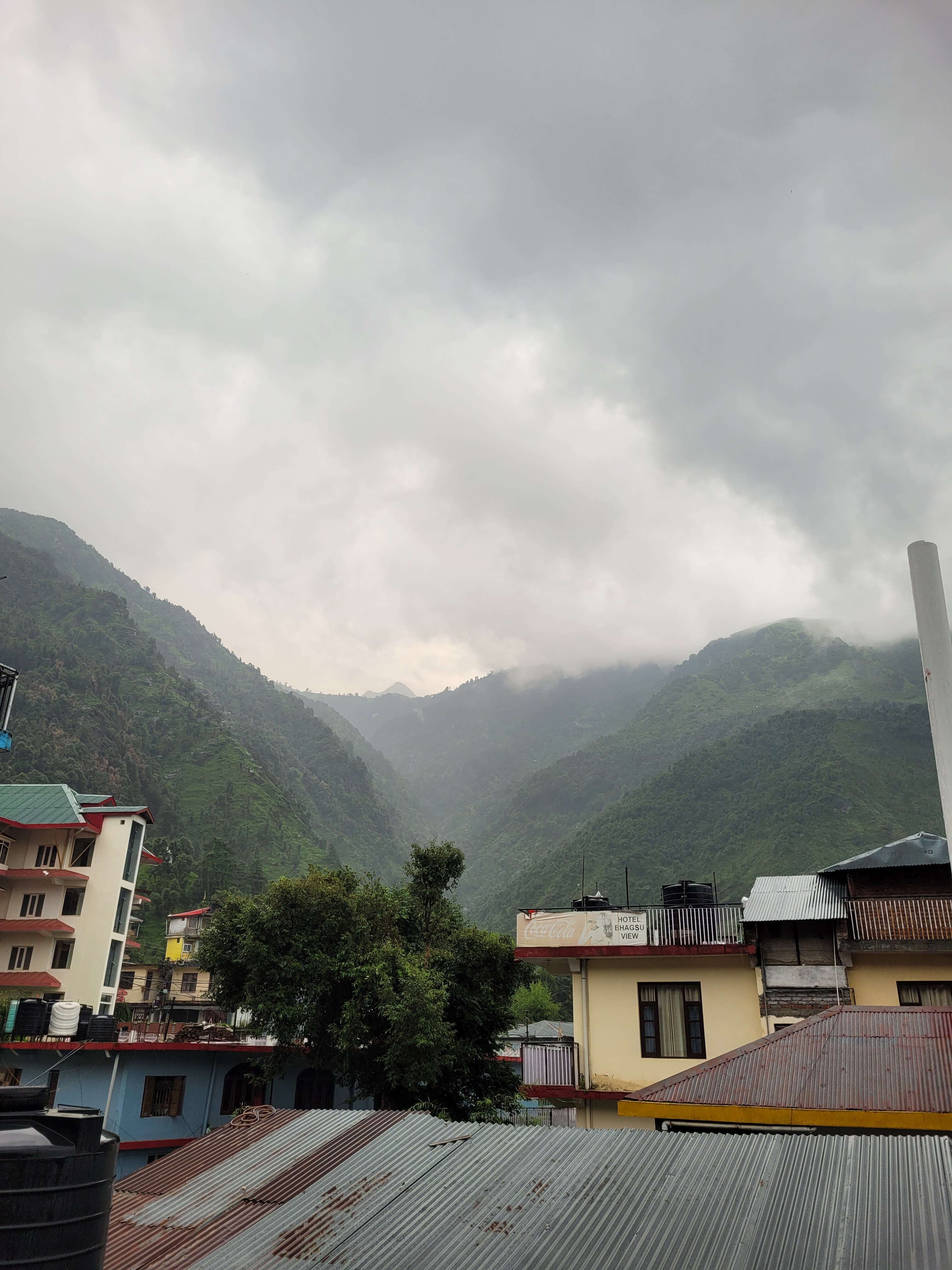 Lord Krishna Guest House - Tap to explore photos