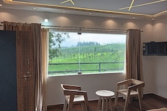 HillTop Valparai, Valparai