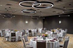 Holiday Inn Boston - Dedham Hotel & Conference Center, Boston