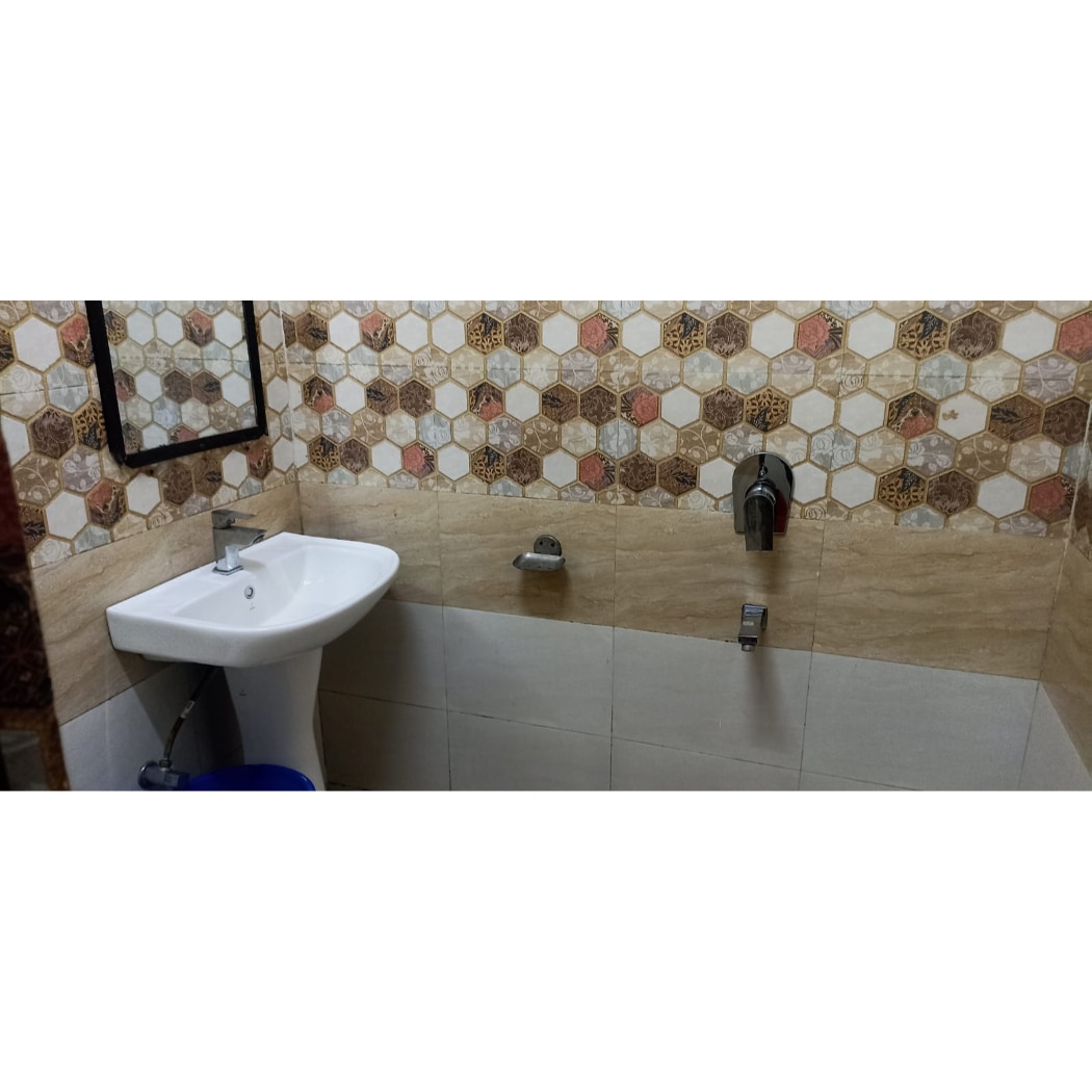 Shree Hari Castle Rooms - Tap to explore photos
