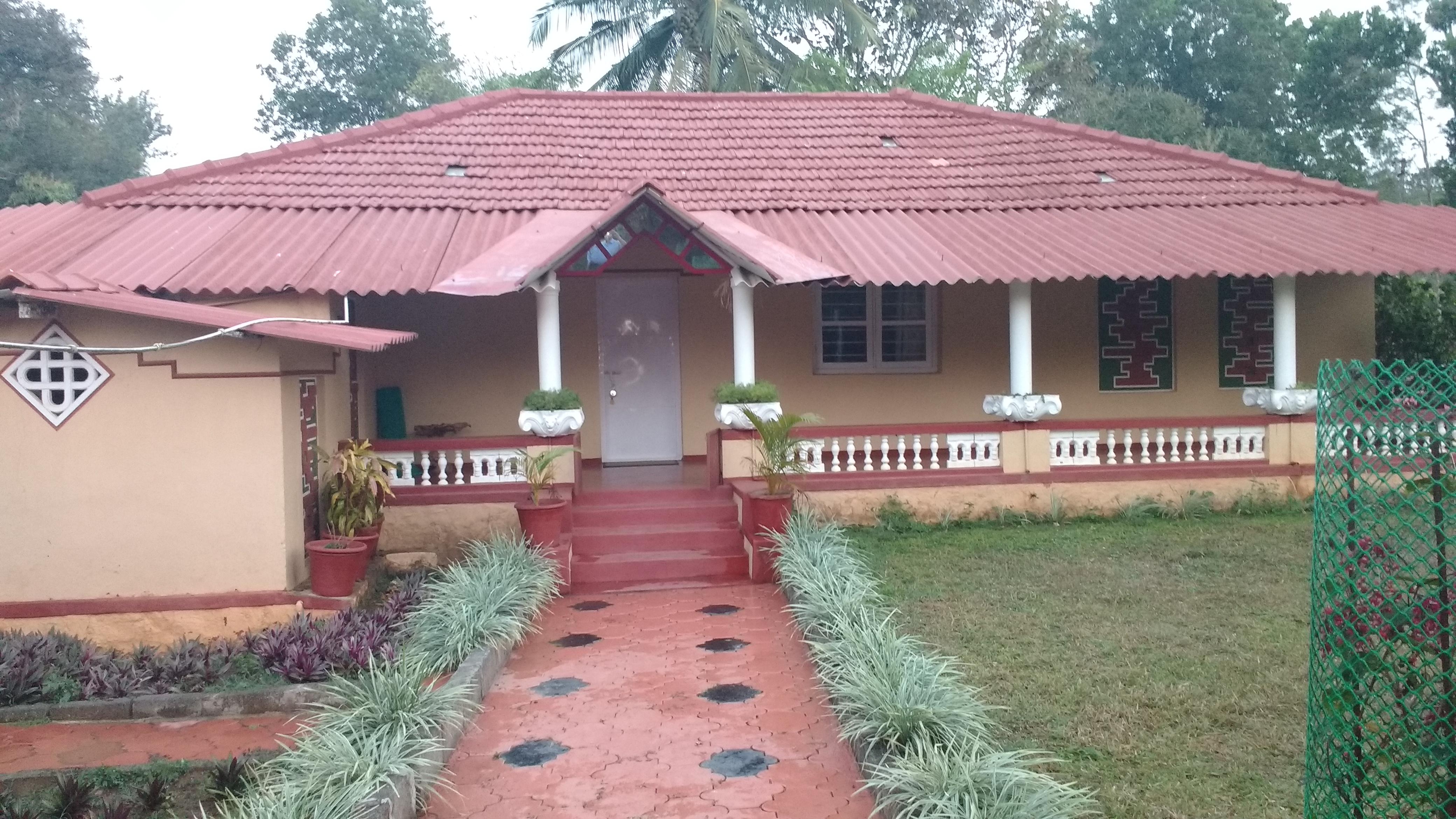 Bee Hive Homestay Bamboo Cottage 1 Bhk Homestay Coorg Price