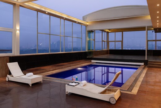 Golden Tulip City Centre Gurgaon