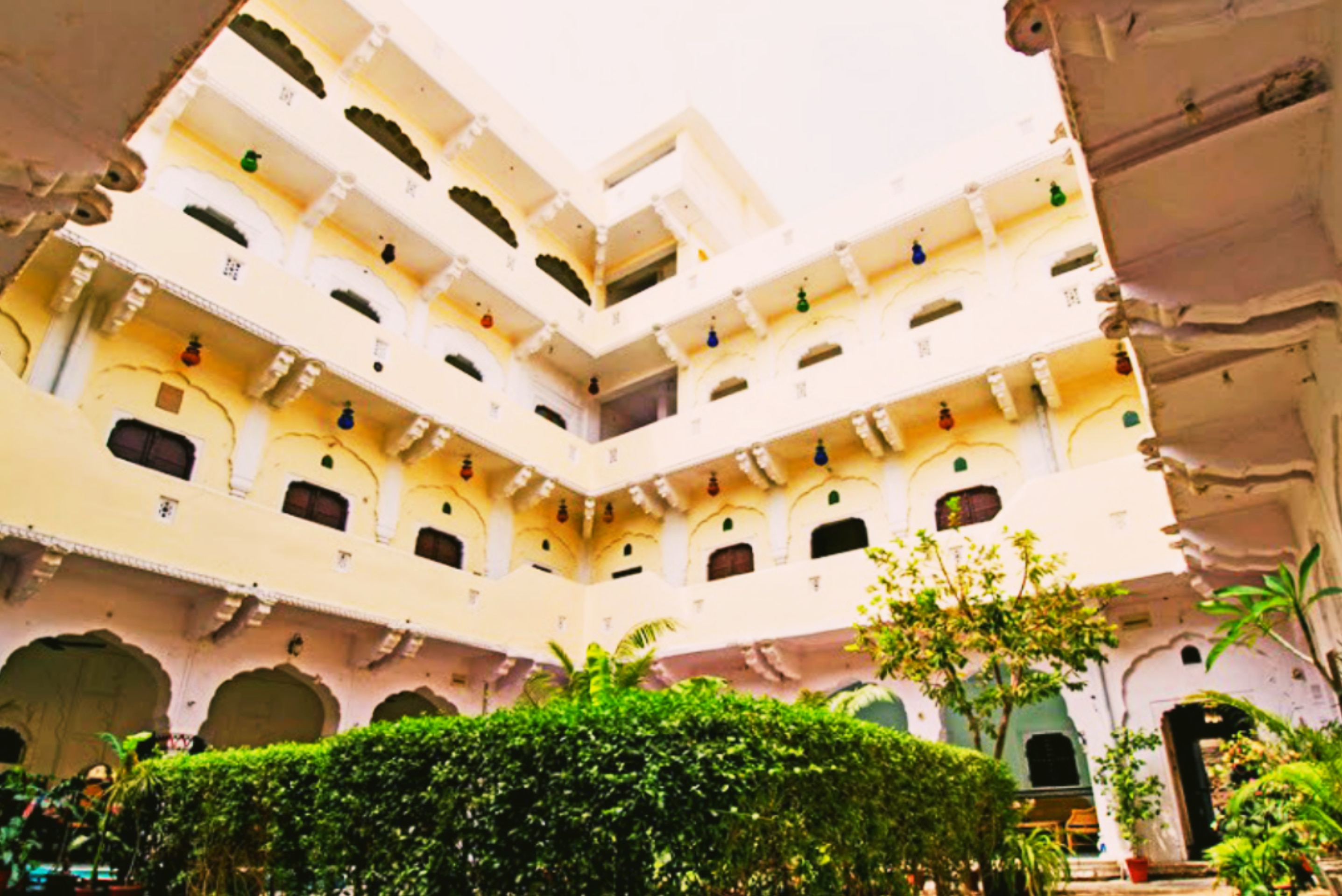 Saba Haveli - Tap to explore photos