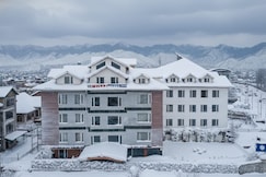 Hotel Opera Inn, Srinagar, Srinagar