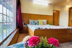 Kusum Villa 10 mins walk to Mall Road, Chail