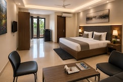 Star Service Apartment Studio room near Medanta Hospital, Gurgaon