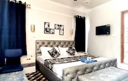 Bedroom 203