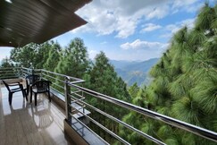 Orchards Residences, Lansdowne