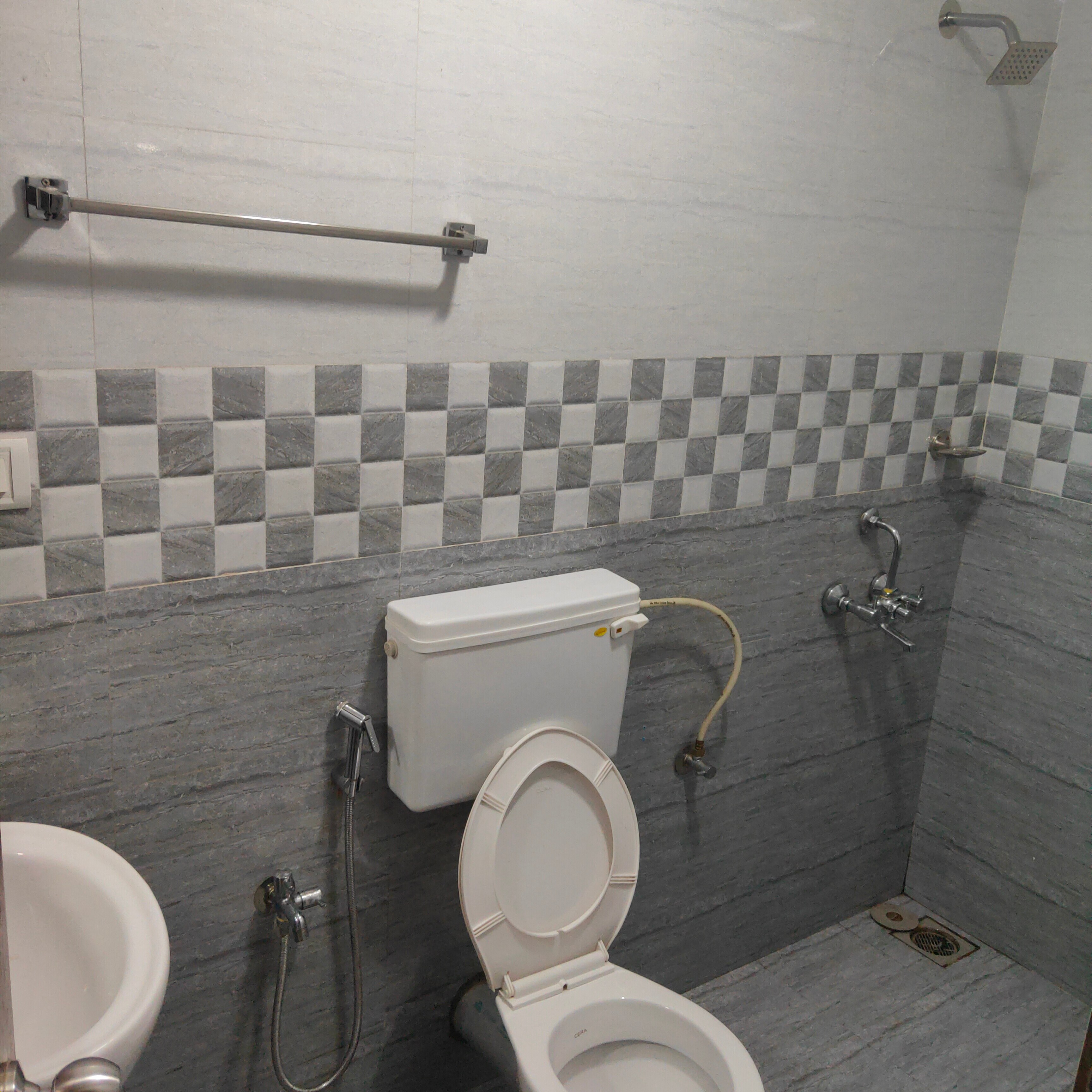 Gajas guest house - Tap to explore photos
